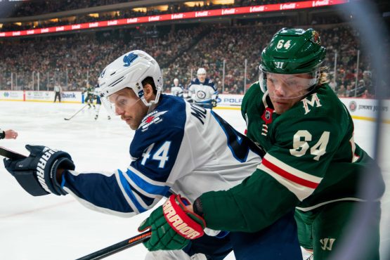 NHL: Winnipeg Jets at Minnesota Wild