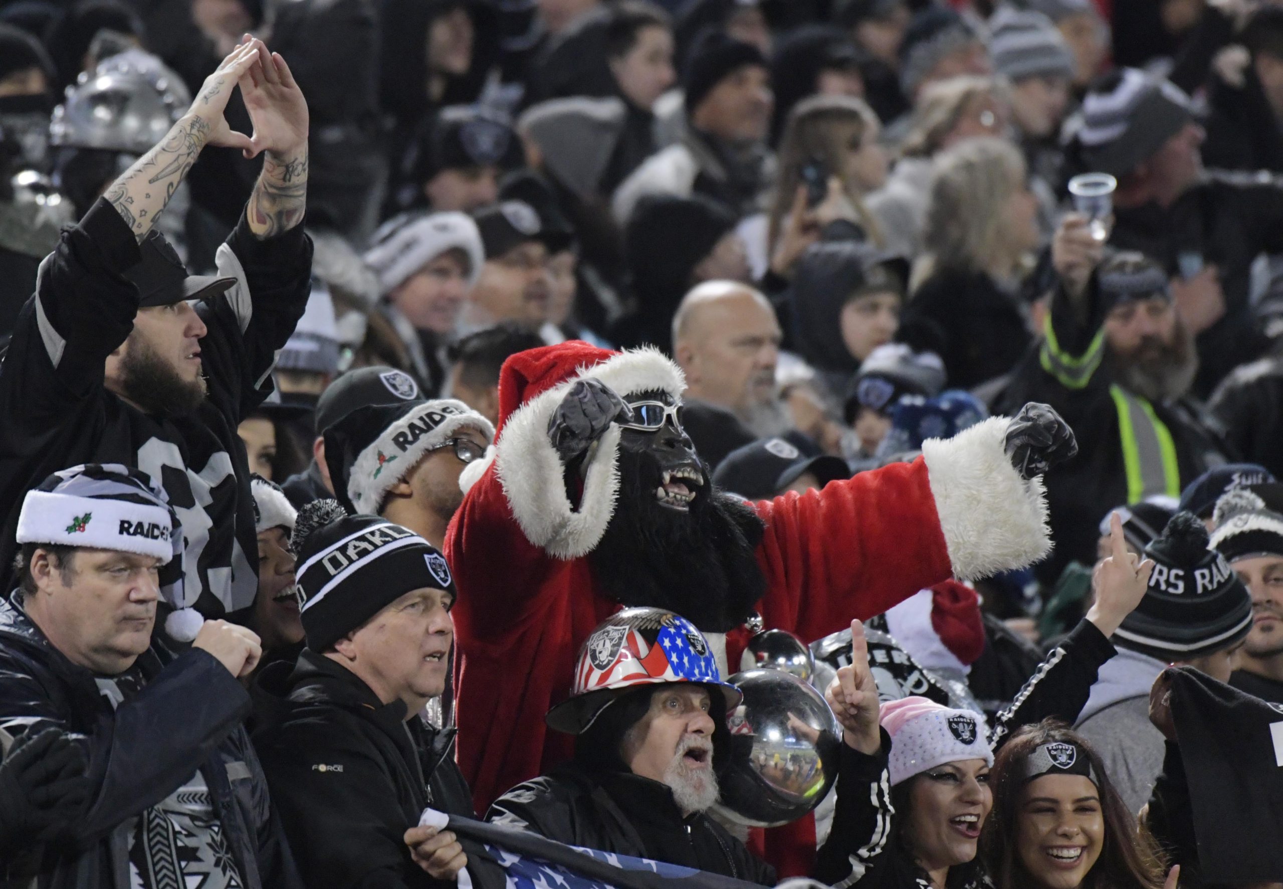 NFL: Denver Broncos at Oakland Raiders