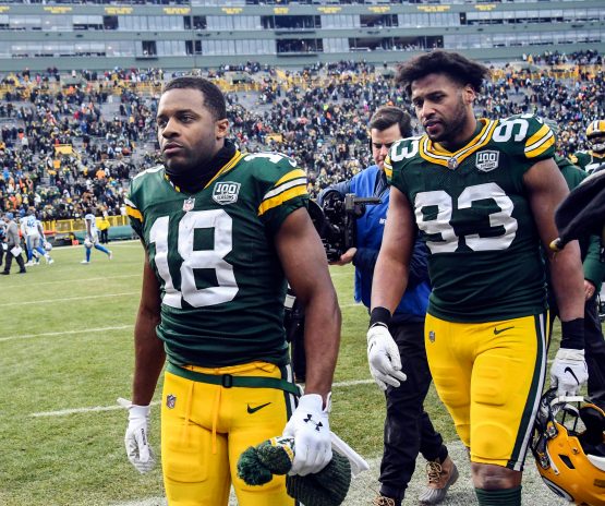 NFL: Detroit Lions at Green Bay Packers
