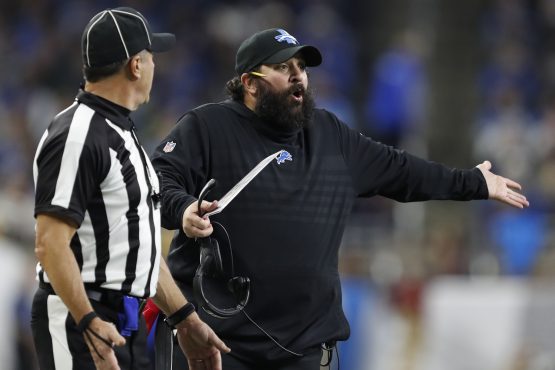 NFL: Chicago Bears at Detroit Lions