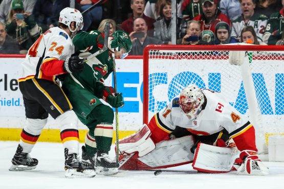 NHL: Calgary Flames at Minnesota Wild