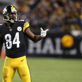 NFL: Los Angeles Chargers at Pittsburgh Steelers