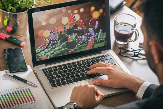 playing-online