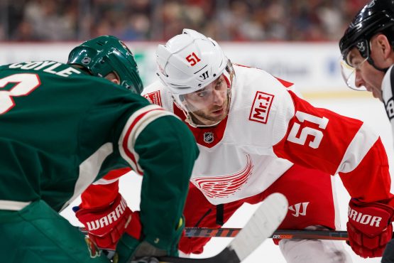 NHL: Detroit Red Wings at Minnesota Wild