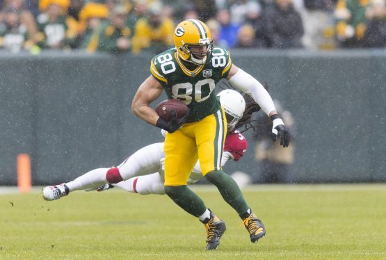 NFL: Arizona Cardinals at Green Bay Packers