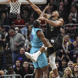 giannis antetokounmpo