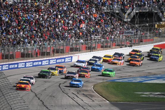 NASCAR: Folds of Honor QuikTrip 500