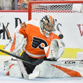 NHL: Vancouver Canucks at Philadelphia Flyers