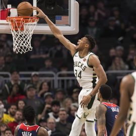 giannis antetokounmpo