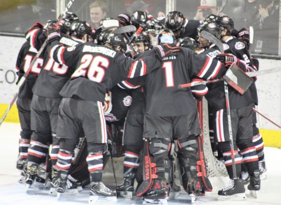 Huskies Huddle