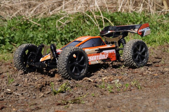 rc-car-2478333_1920