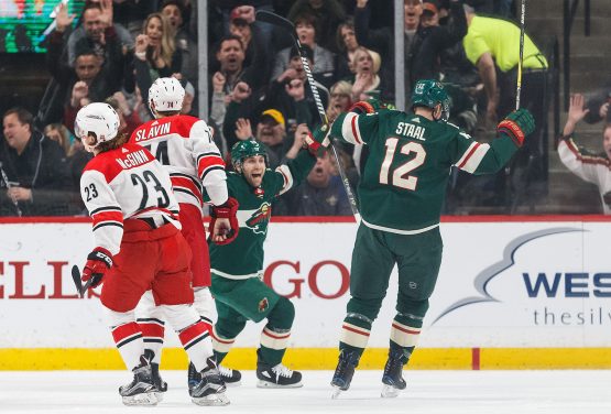 NHL: Carolina Hurricanes at Minnesota Wild