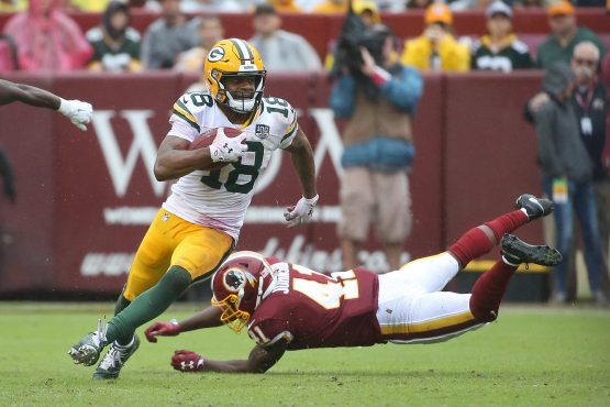 NFL: Green Bay Packers at Washington Redskins