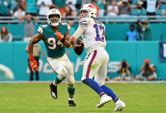 NFL: Buffalo Bills at Miami Dolphins