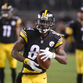 NFL: Los Angeles Chargers at Pittsburgh Steelers