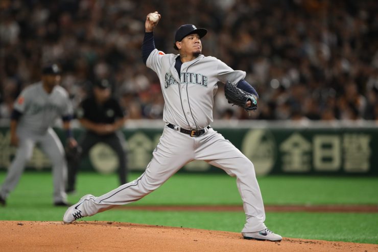 MLB: Spring Training-Seattle Mariners at Yomiuri Giants