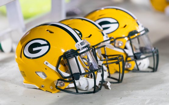 NFL: Philadelphia Eagles at Green Bay Packers