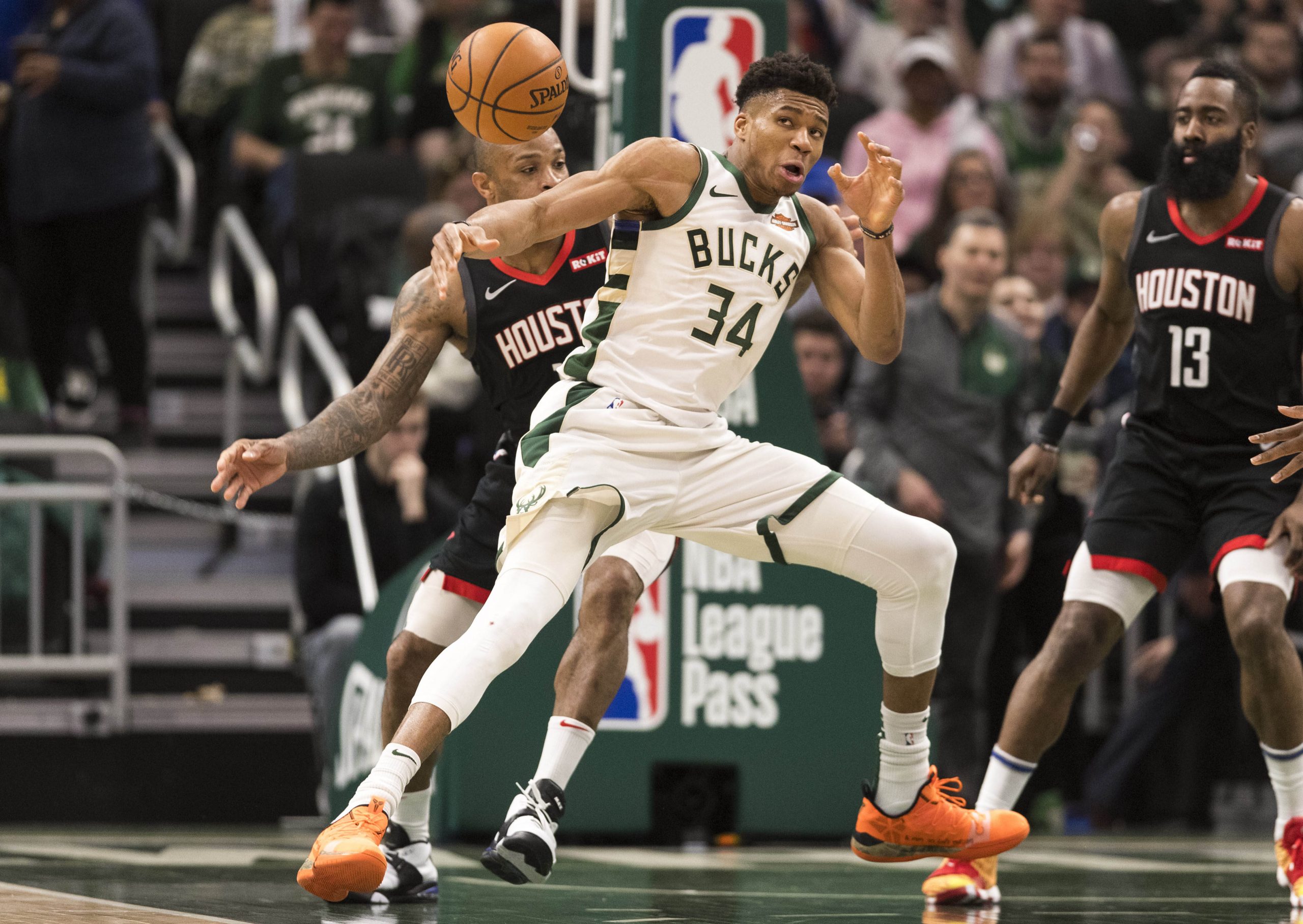 NBA: Houston Rockets at Milwaukee Bucks