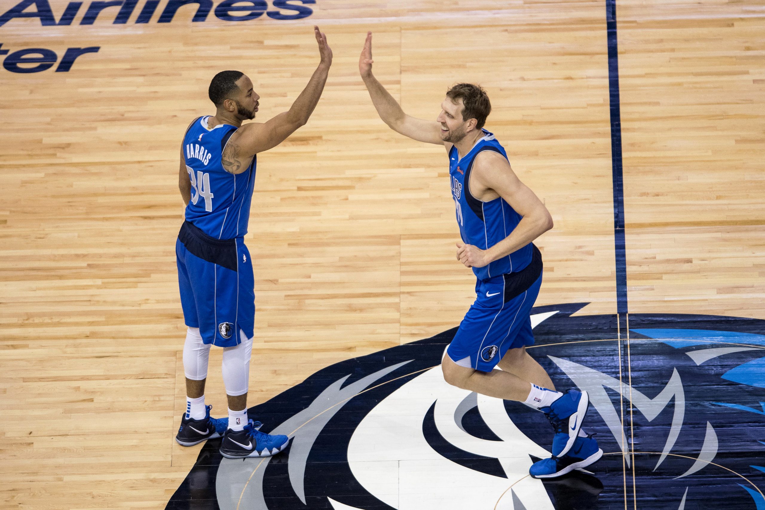 NBA: Phoenix Suns at Dallas Mavericks