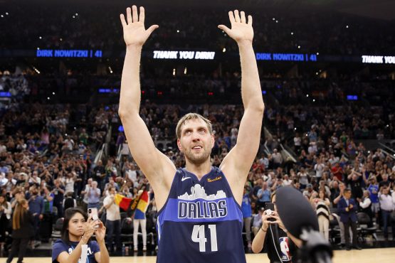 NBA: Dallas Mavericks at San Antonio Spurs