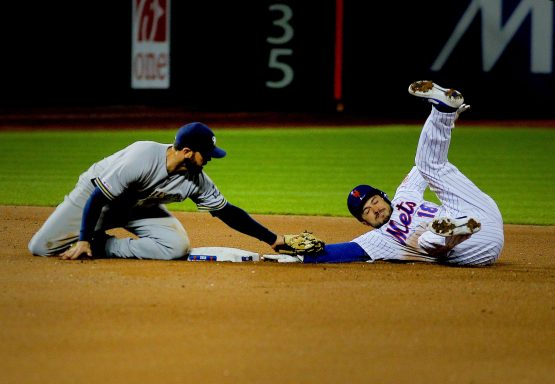 MLB: Milwaukee Brewers at New York Mets