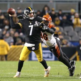 NFL: Cincinnati Bengals at Pittsburgh Steelers