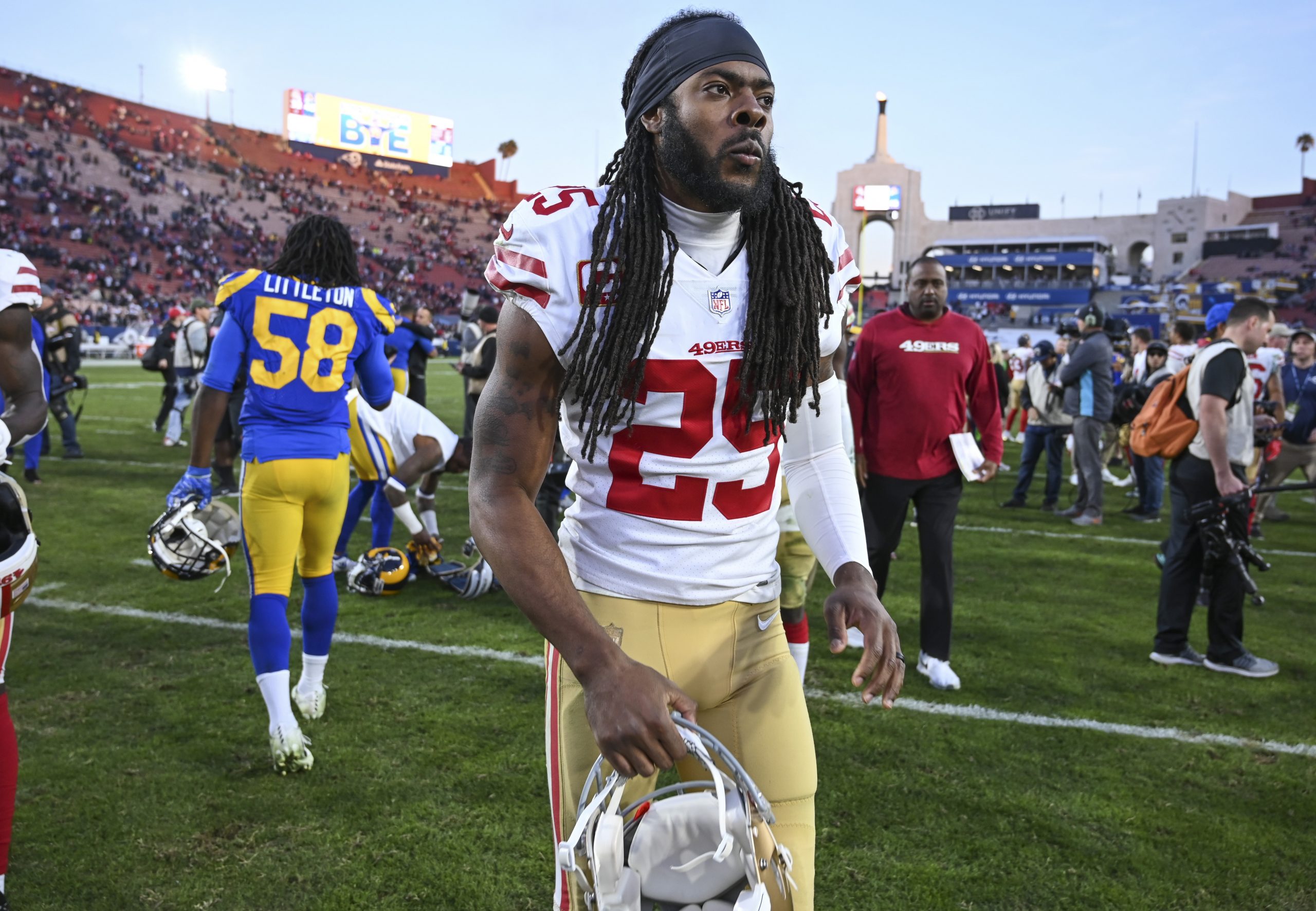 NFL: San Francisco 49ers at Los Angeles Rams