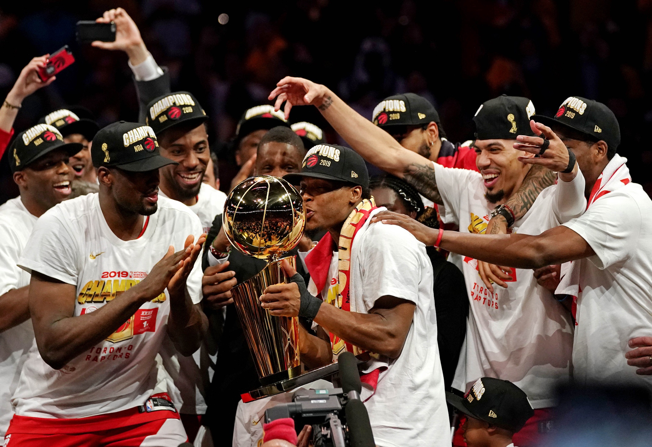 kyle lowry nba trophy