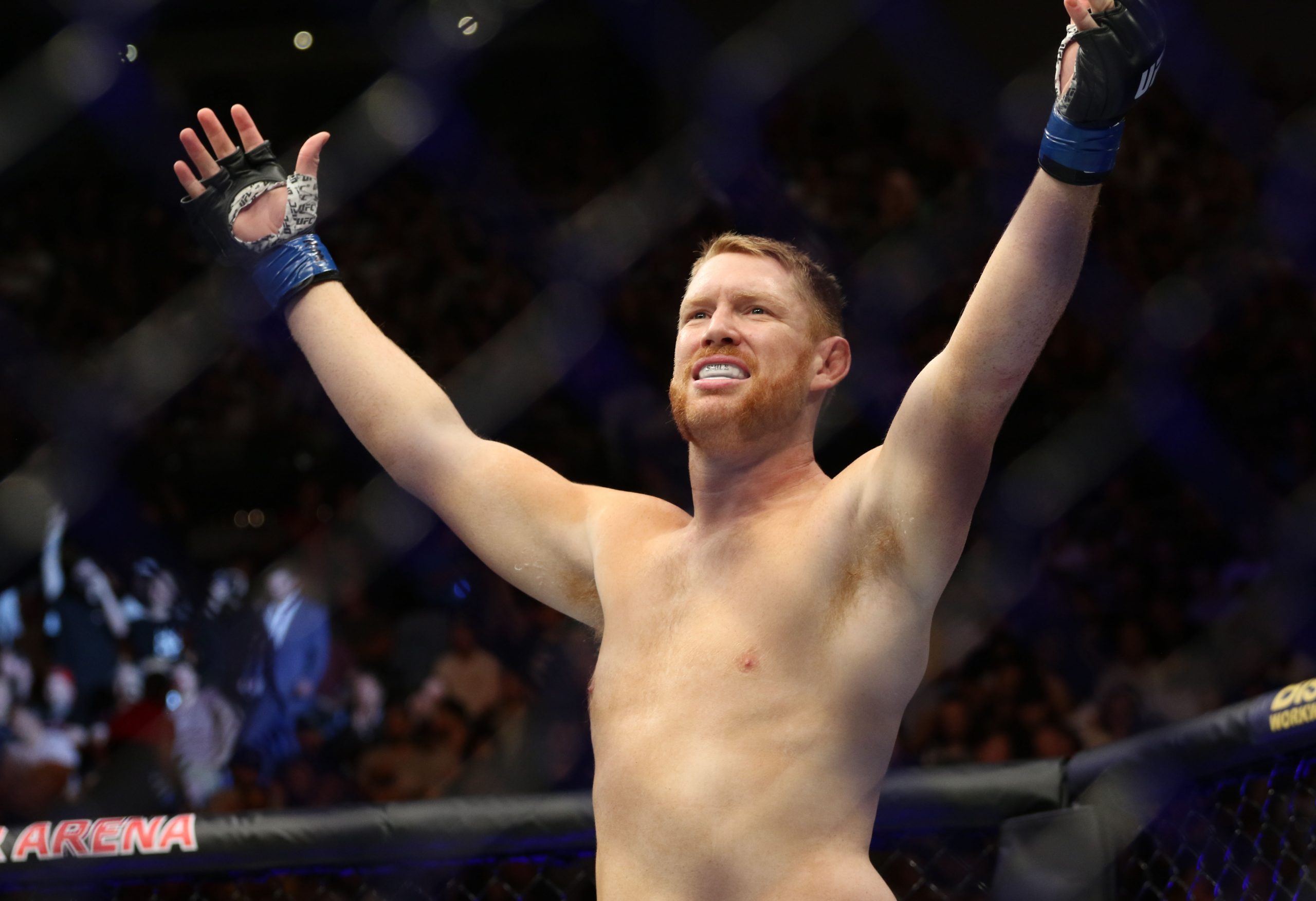 MMA: UFC 234-Crute vs Alvey