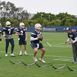 NFL: Los Angeles Chargers-OTA