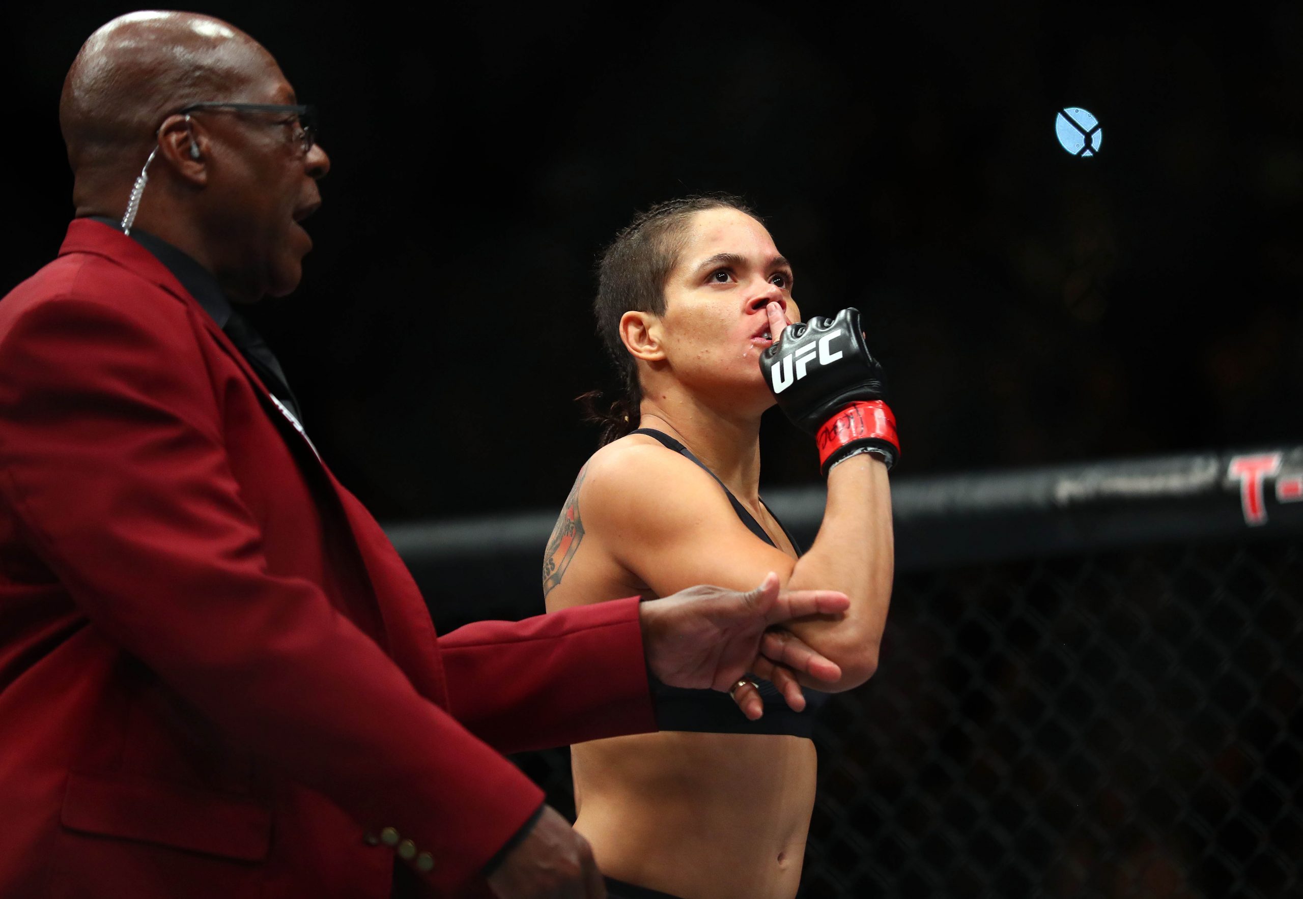 MMA: UFC 207-Nunes vs Rousey