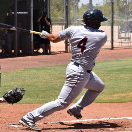 Yainer Diaz3