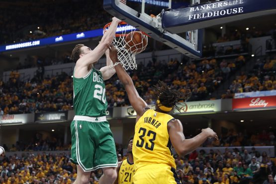 Gordon Haywrd Dunk