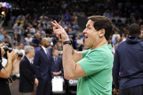 NBA: Dallas Mavericks at San Antonio Spurs