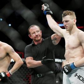 dan hooker career earnings