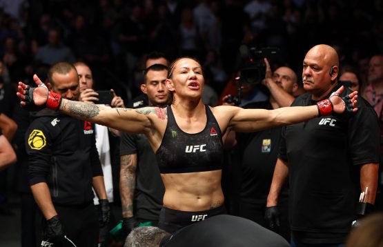 s cyborg signs with bellator