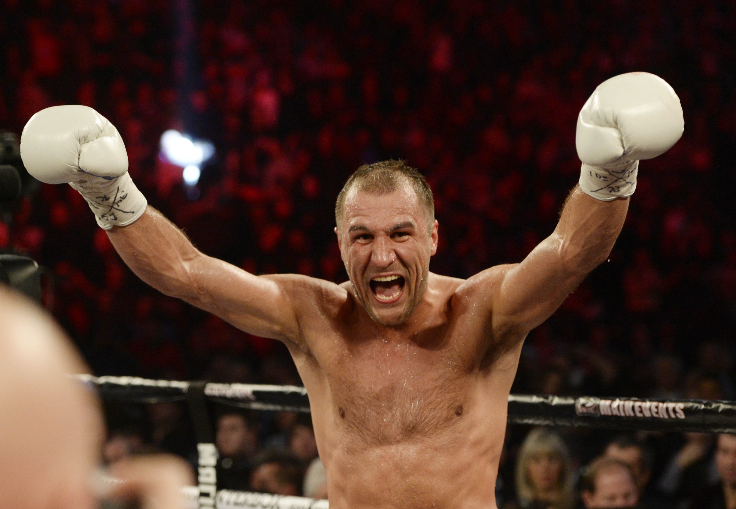 Boxing: Pascal vs Kovalev 2