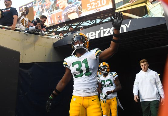 NFL: Green Bay Packers at Chicago Bears
