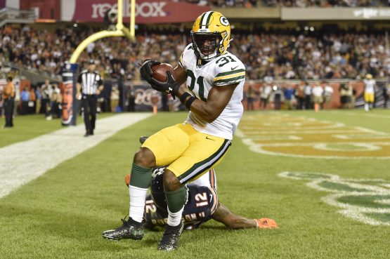 NFL: Green Bay Packers at Chicago Bears