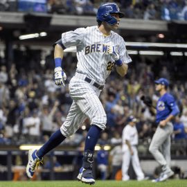 MLB: Chicago Cubs at Milwaukee Brewers