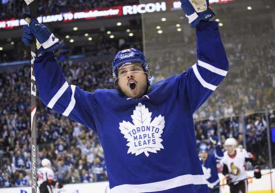 NHL: Ottawa Senators at Toronto Maple Leafs