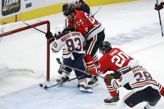Oilers Hawks