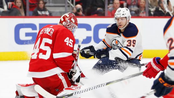 Oilers vs Wings DETROIT
