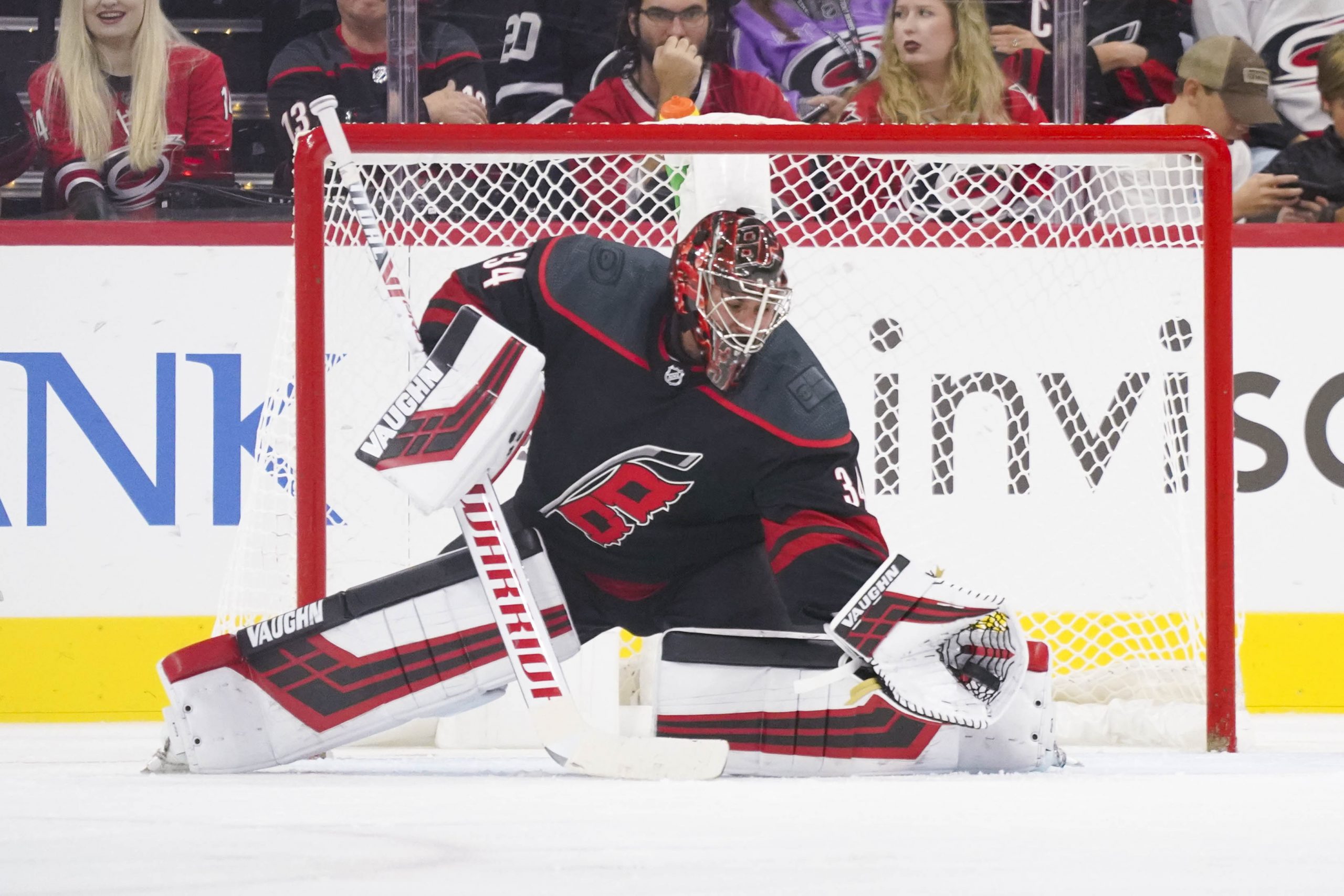 NHL: New York Islanders at Carolina Hurricanes