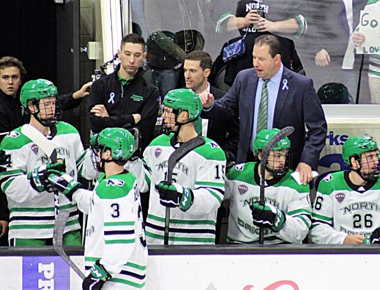 UND Bench