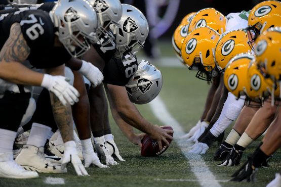 NFL: Preseason-Green Bay Packers at Oakland Raiders