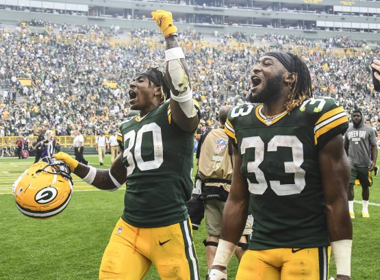 NFL: Minnesota Vikings at Green Bay Packers