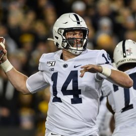 NCAA Football: Penn State at Iowa