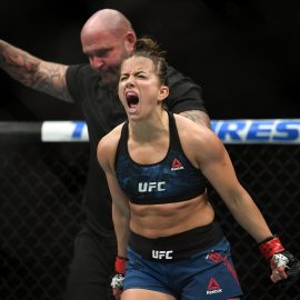 MMA: UFC Fight Night-Boston-Barber vs Robertson