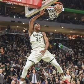 giannis antetokounmpo